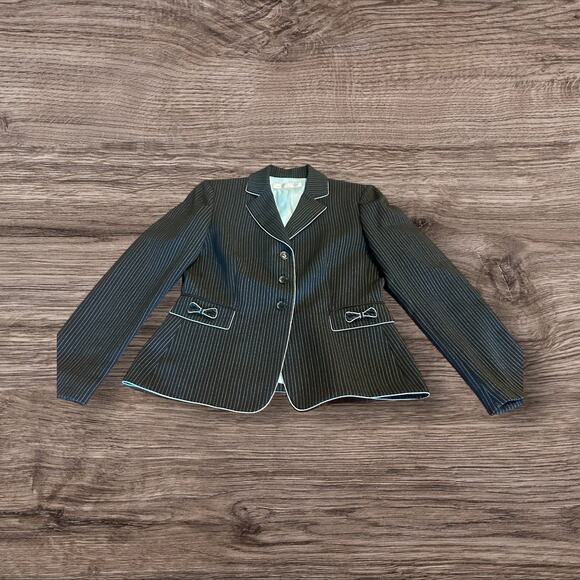 Vintage Tahari Arthur Levine Pin Stripe Pant Suit Jacket & Pants Size 6P - Picture 3 of 8